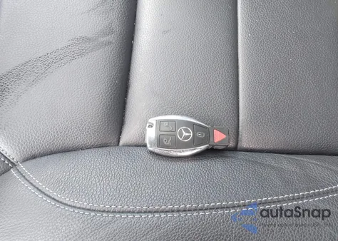 2012 Mercedes-Benz Ml 350 4Matic z USA, uszkodzony, nr VIN 4JGDA5HB0CA008921